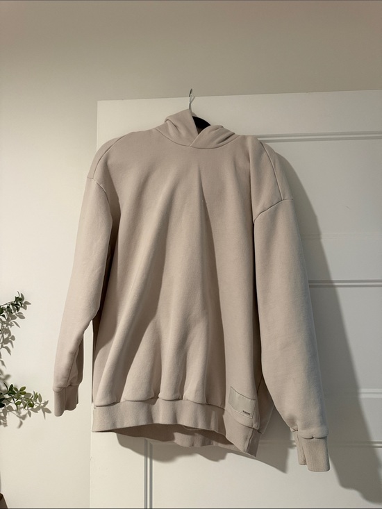 Vuori Tops - Vuori Women’s Restore Hoodie - Ecru